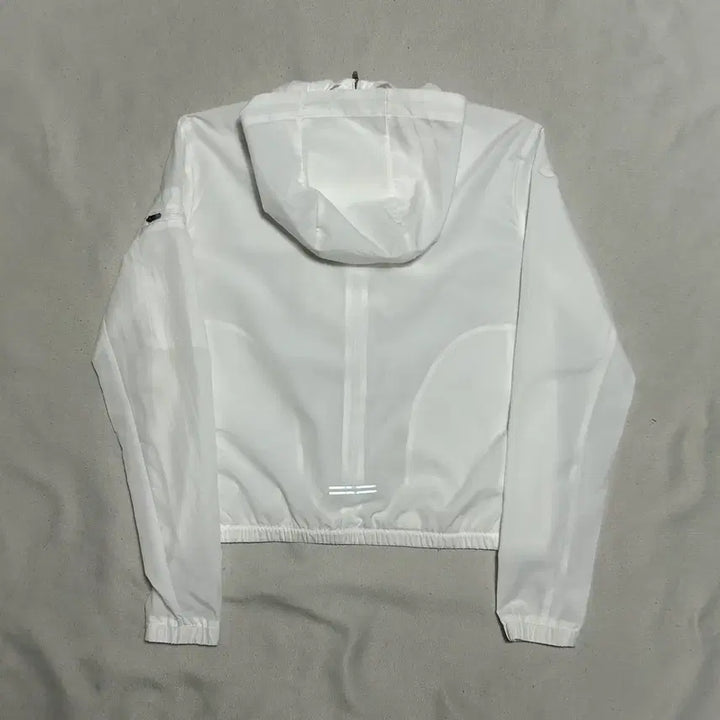 [SOLD OUT] S 나이키 러닝 화이트 바람막이