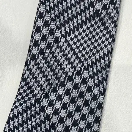 [SOLD OUT] 톰포드 타이 판매합니다 실착 두번