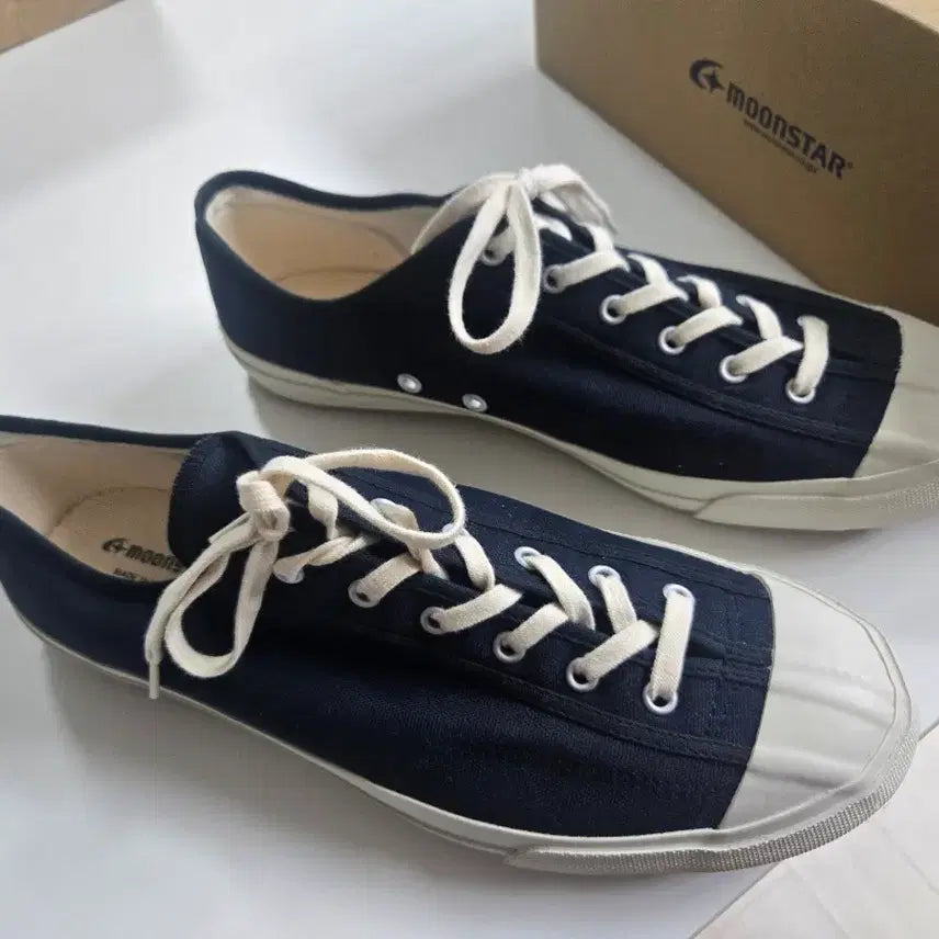 [SOLD OUT] 문스타 짐클래식 다크네이비 280
