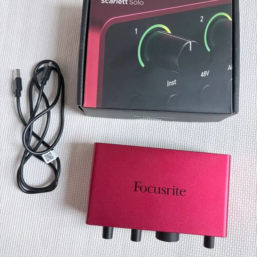[BUNJANG] Focusrite Scarlett Solo 4th Gen Audio Interface / 풀박스! 비닐안뜨는 거의 새거) 스칼렛 솔로 4세대 오디오 인터페이스