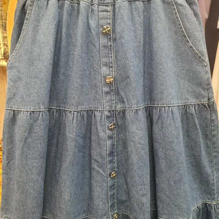 [BUNJANG] 100% Cotton Tiered Maxi Skirt / [FREE] 면 100% 허리밴딩 데님 캉캉 롱 스커트 (상태 최상)