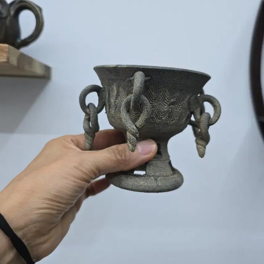 [BUNJANG] Antique Earthenware Cup with Chain Ornament / 골동품 토기 영락잔 민속품