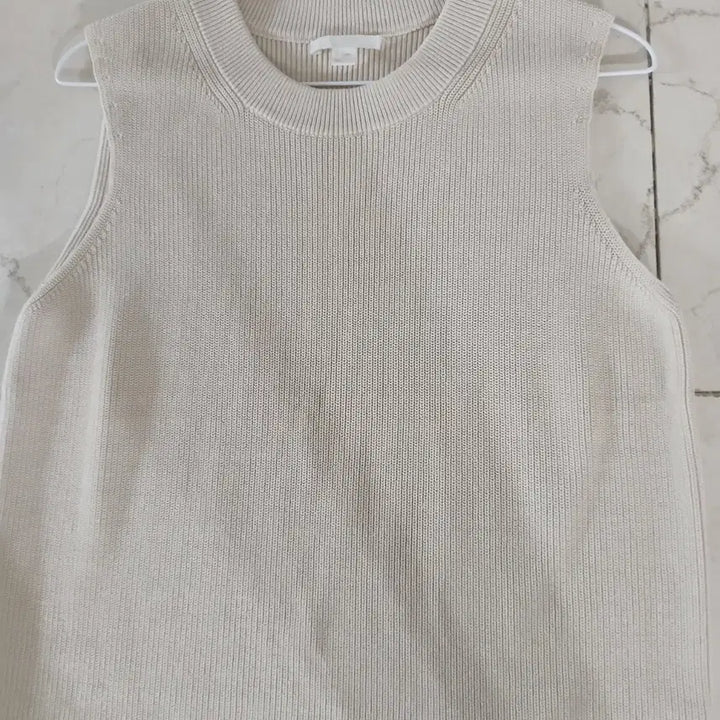 [BUNJANG] COS Knit Beige / COS 코스 니트 베이지
