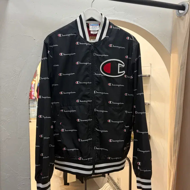[BUNJANG] Champion Pattern Logo Varsity Jacket / 챔피언 패턴로고 바시티