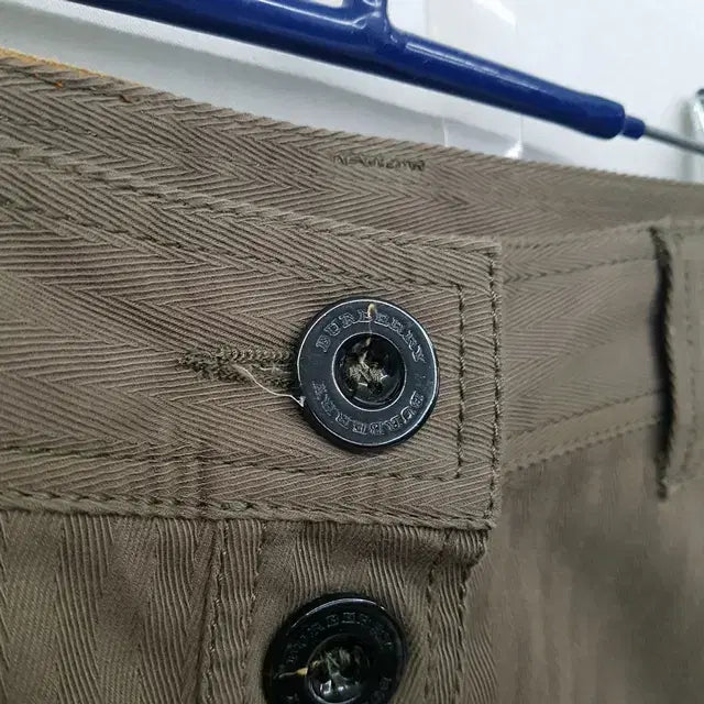 [BUNJANG] Burberry London Mini Skirt / BURBERRY 버버리 런던 미니 스커트