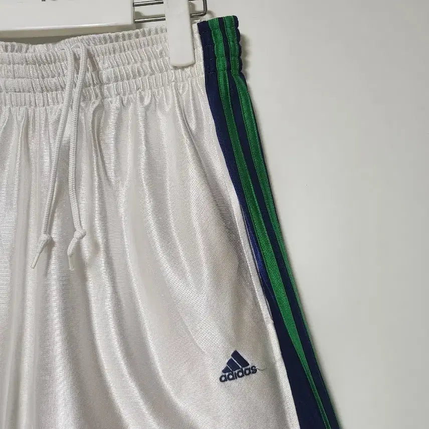 [BUNJANG] Adidas Three-Stripes Training Pants Glossy White / 아디다스 삼선 트레이닝 팬츠 흰색 글로시 화이트