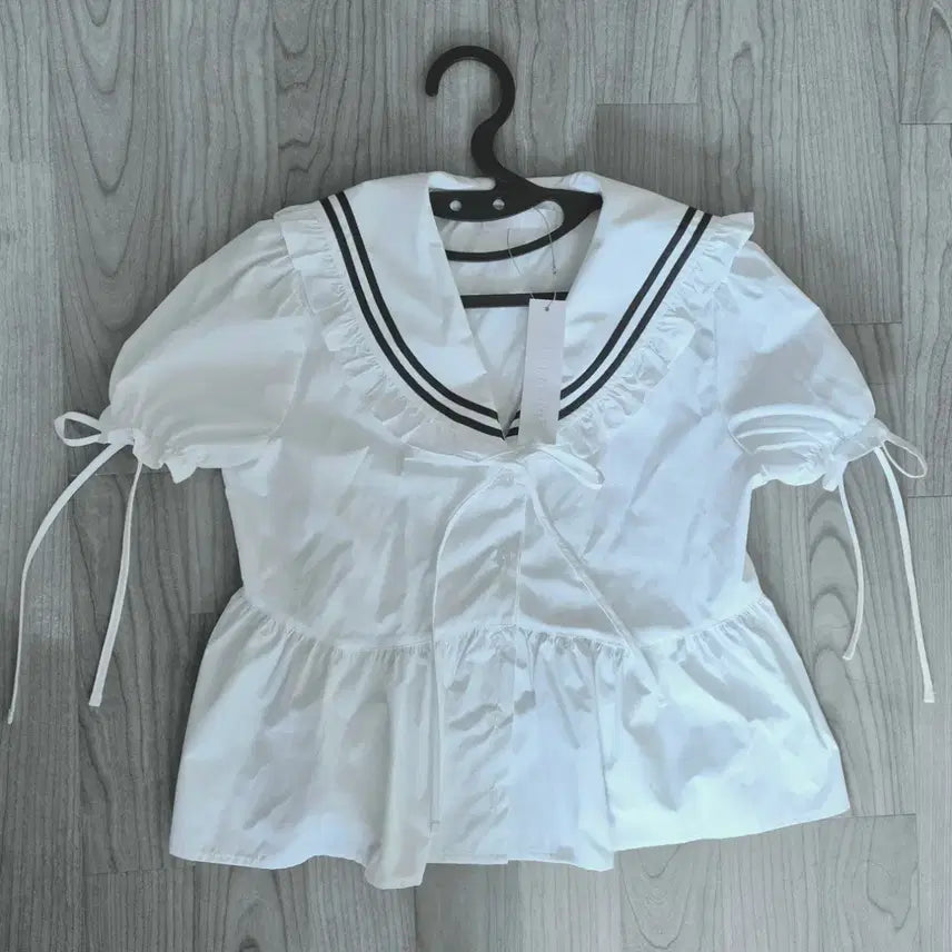 [SOLD OUT] 아이당클럽 세일러 블라우스