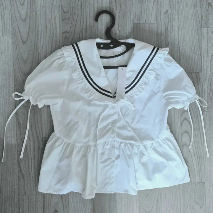 [SOLD OUT] 아이당클럽 세일러 블라우스