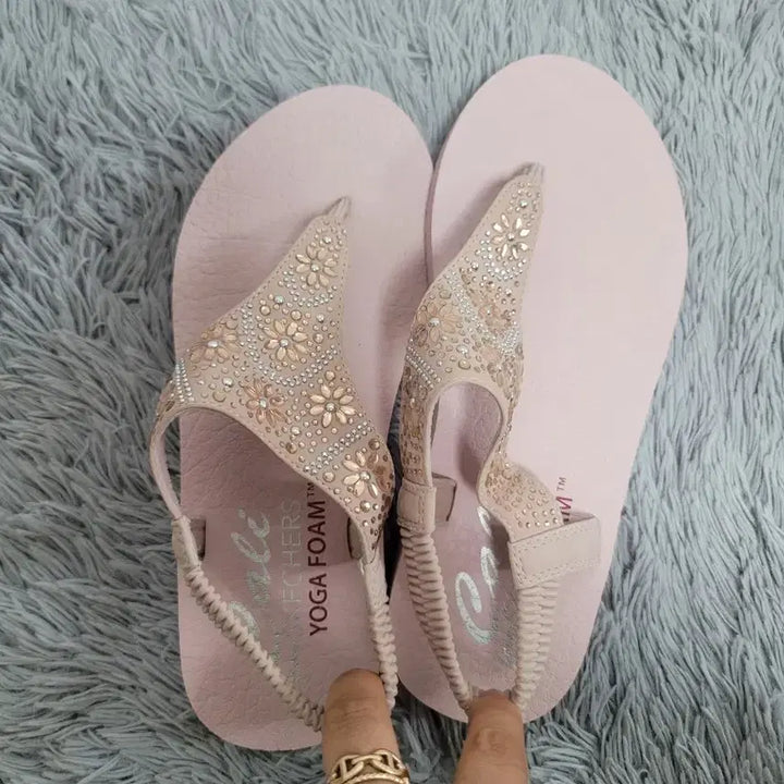 [SOLD OUT] 거의새것)스케쳐스 유토피아 가든 쪼리 240