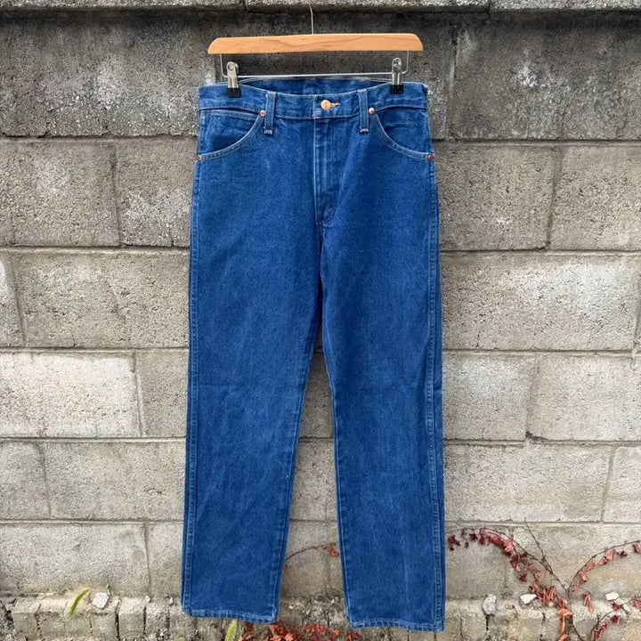 [SOLD OUT] 랭글러 빈티지 13mwzpw 카우보이컷 데님 팬츠 30