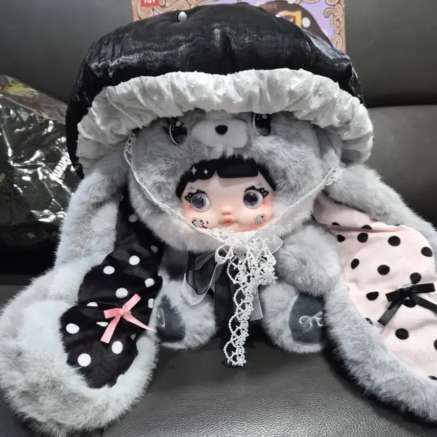 [BUNJANG] Babysleee Nommy Mushroom Black Beanie / 베이비쓰리 노미 버섯 블랙 인형