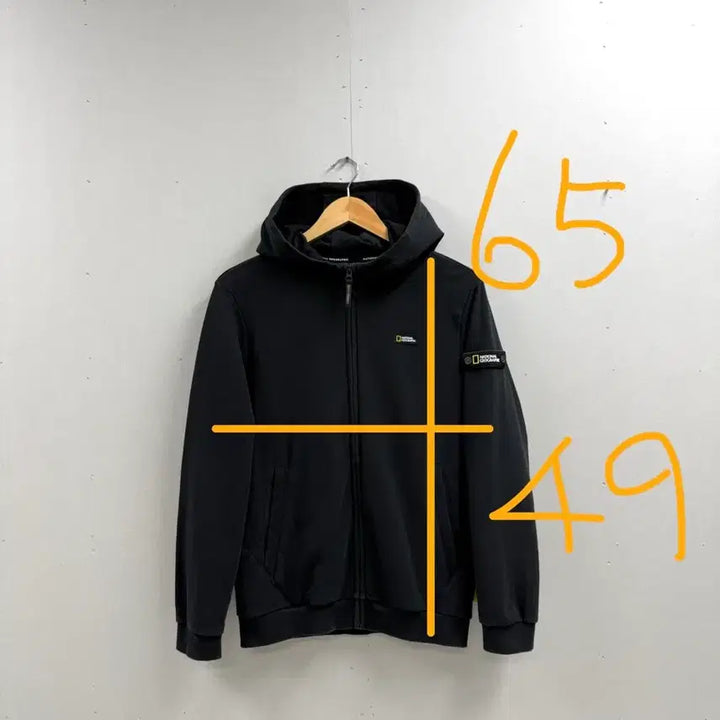 [SOLD OUT] 키즈 160 / 내셔널지오그래픽 와펜 후드집업 블랙