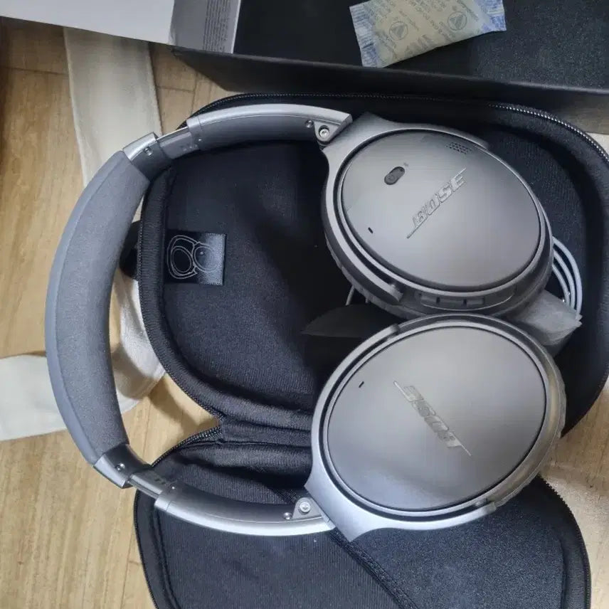 [SOLD OUT] 보스 qc35 2세대 실버