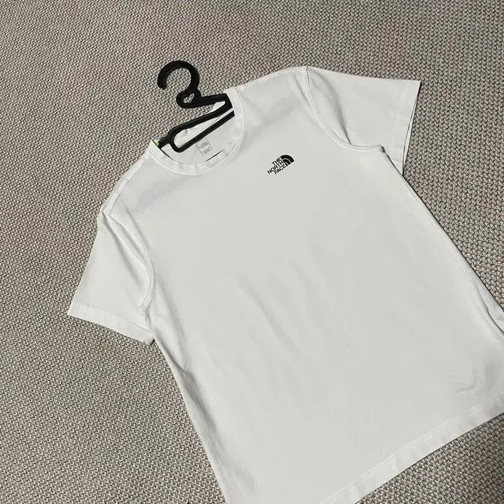 [SOLD OUT] XS 노스페이스 라운드 반팔티 B.8431