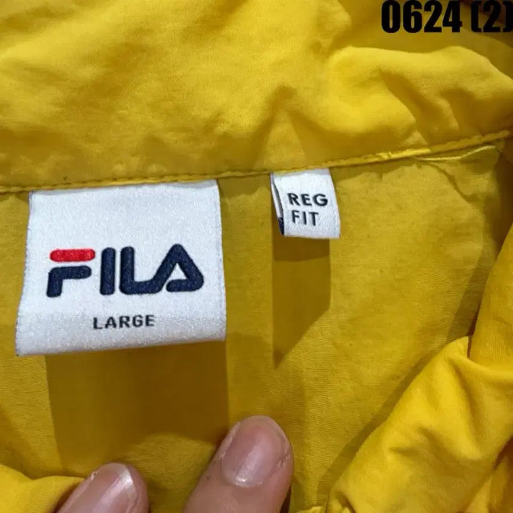 [SOLD OUT] 휠라 옐로우 집업 L