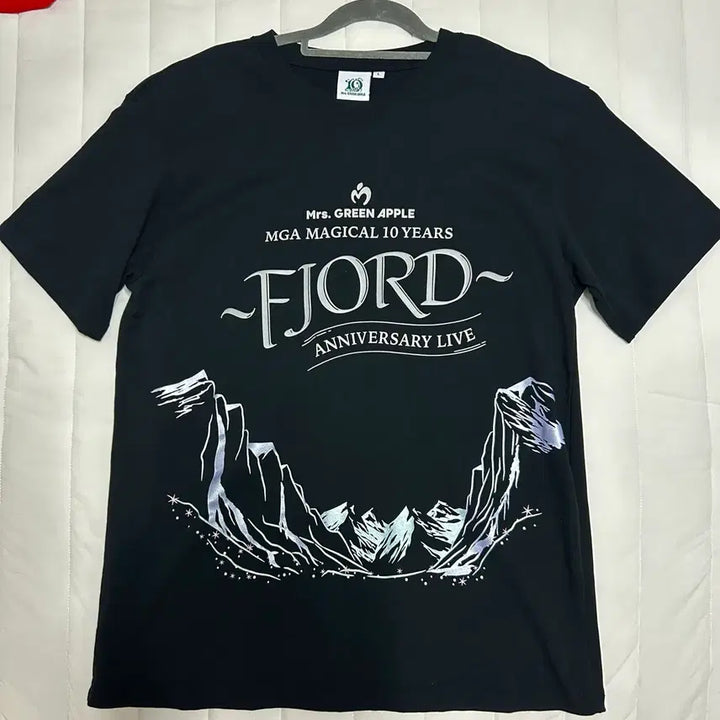 [BUNJANG] Mrs. Greenapple Fjord T-Shirt / 미세스 그린애플 피요르드 티셔츠