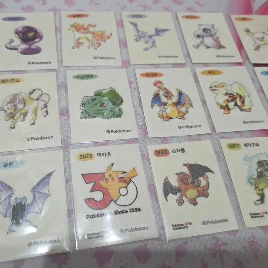 [BUNJANG] Pokemon Sticker Artworks Charizard &amp; Pikachu 30th Anniversary Collection / 포켓몬띠부씰 아트워크 리자몽 30주년 피카츄등 18종씰 모음