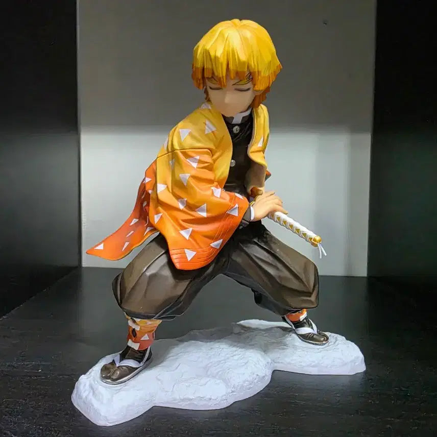 [BUNJANG] Kotobukiya ARTFX Zenitsu Agatsuma Figure / (송포 4)귀멸의 칼날 ARTFX 코토부키야 젠이츠 판매합니다