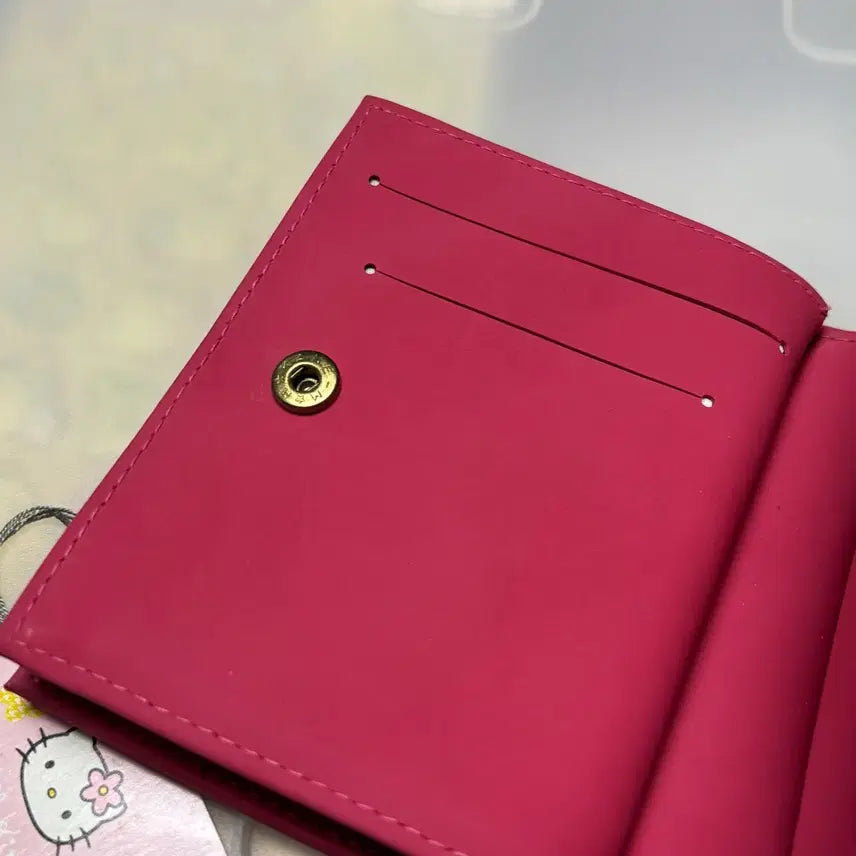 [BUNJANG] 1997 Classic Kitty Bifold Wallet / 97고전키티 반지갑 키티반지갑