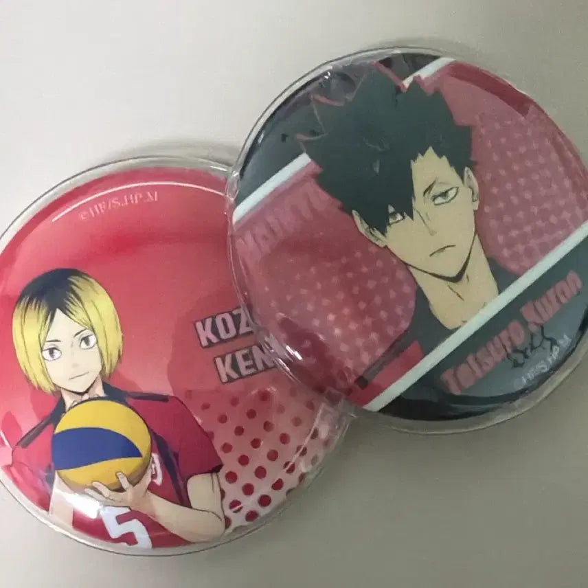 [BUNJANG] Haikyuu!! Kenma Kozume &amp; Tetsuro Kuroo Can Badges Bundle Set / 켄마, 쿠로오 캔뱃지 일괄