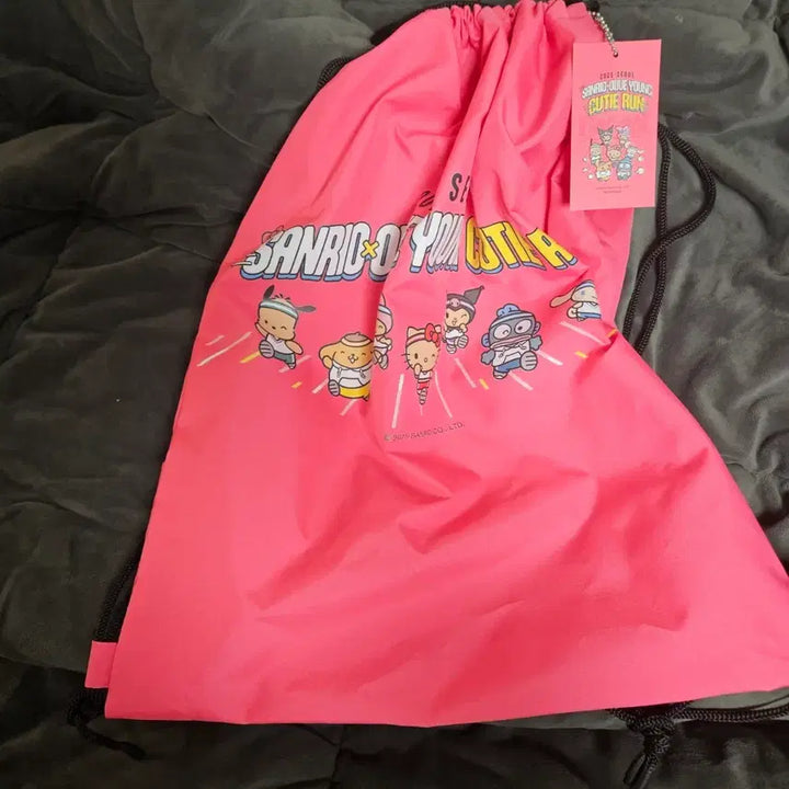 [BUNJANG] Sanrio Hello Kitty Hot Pink Running Bag Backpack / 산리오 런 핫핑크 키티 러닝백 백팩