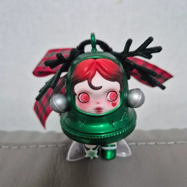 [BUNJANG] Pop Mart Skullpanda Christmas Figure / 팝마트 스컬판다 크리스마스 피규어