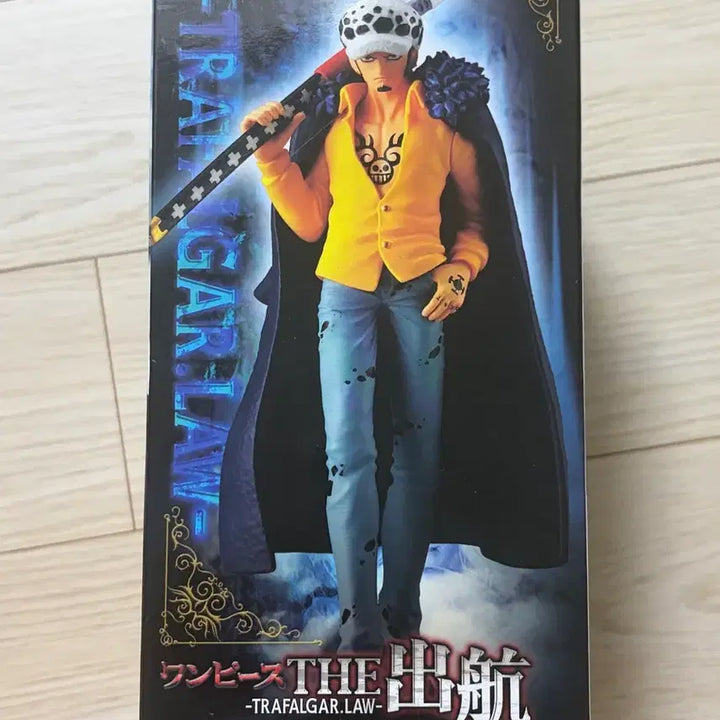 [BUNJANG] Bandai Banpresto Trafalgar Law Figure / 반다이 반프레스토 원피스 트라팔가 로우 피규어 정품 미개봉