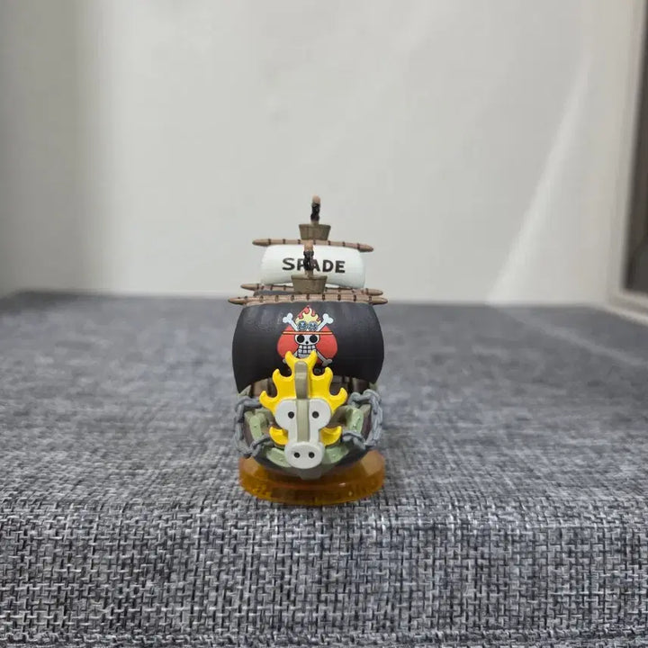 [BUNJANG] One Piece World Collectable Figure Spade Pirates Ship (No Box) / [월콜 WCF] 원피스 월콜 스페이드 해적단 해적선 판매 / [노박스]