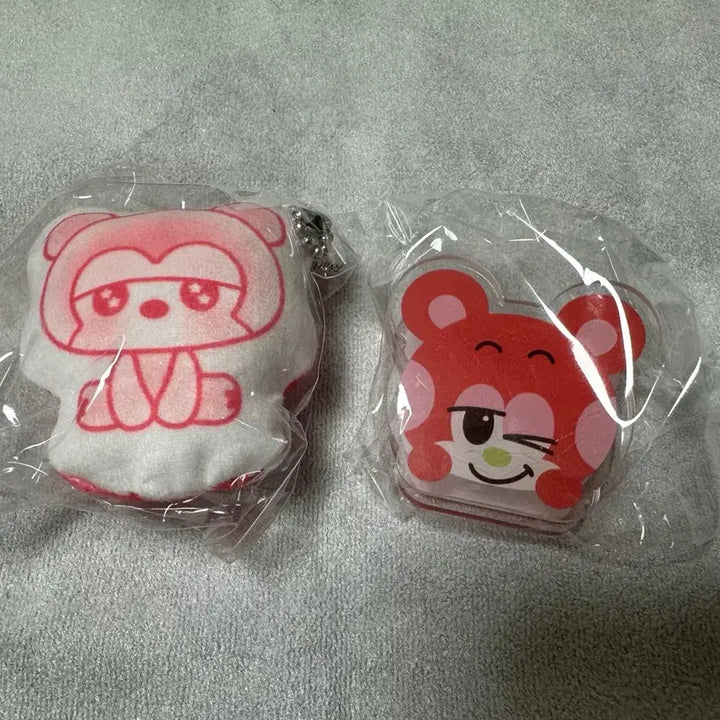 [BUNJANG] RIIZE Shotaro RIIZCO Cushion Keychain + Clip / 라이즈 팝업 쇼타로 리즈코 쿠션 키링 + 클립