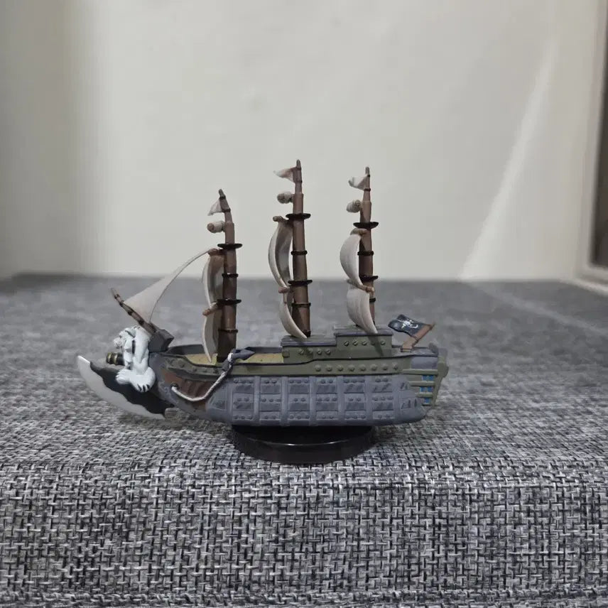 [BUNJANG] One Piece World Collectable Figure Zephyr NEO Navy Warship (No Box) / [월콜 WCF] 원피스 월콜 제파 NEO 해군 군함 판매 / [노박스]