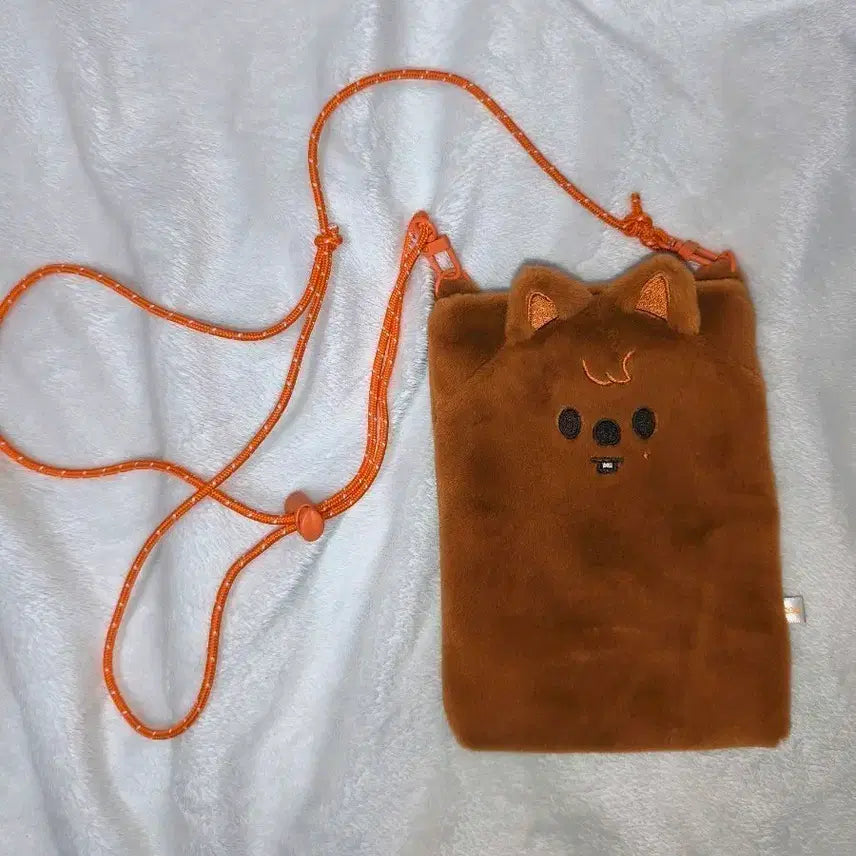 [BUNJANG] Stray Kids Magic School Mini Cross Bag Han Quokka / 한쿼카 미니 크로스백 mini cross bag 매직스쿨 스키즈 스키주 런잇 콘서트