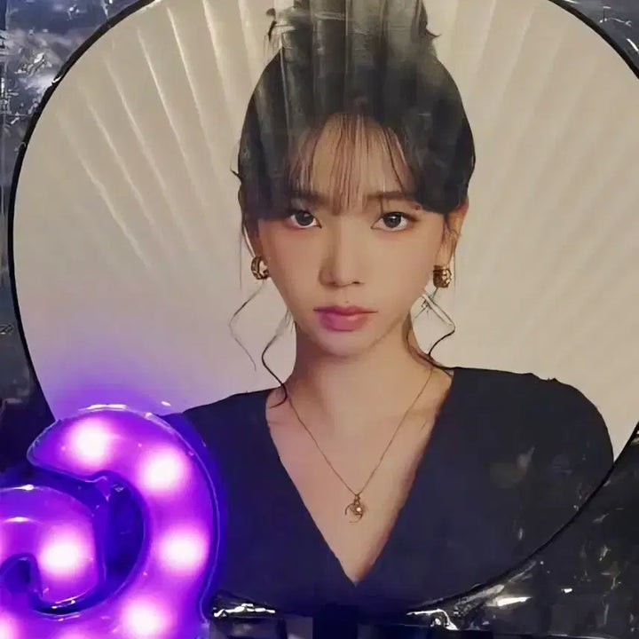 [BUNJANG] Aespa Karina Dometour Uchiwa / 에스파 돔투어 카리나 우치와