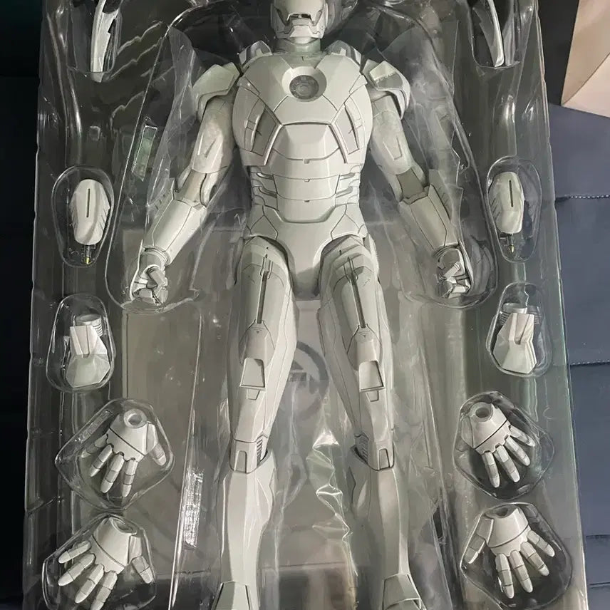 [BUNJANG] Hot Toys Mark VII Sub-Zero Figure / 핫토이 마크7 서브제로