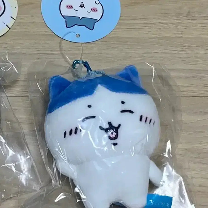 [BUNJANG] Chiikawa Hachiware Bangs Hachi Mascot / 치이카와 하치와레 앞머리 하치 마스코트