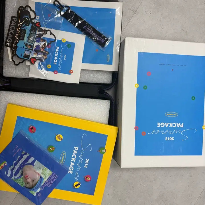 [BUNJANG] BTS 2016-2018 Summer Package Bundle Set / 방탄소년단 16 17 18 서머패키지 뷔포카