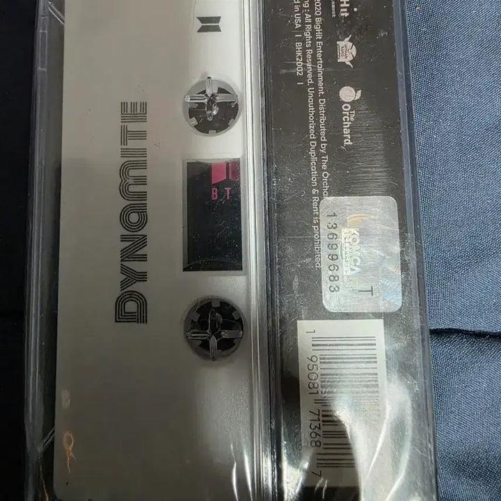 [BUNJANG] BTS Dynamite Cassette Tape (Sealed) / bts dynamite 카세트 테이프 미개봉