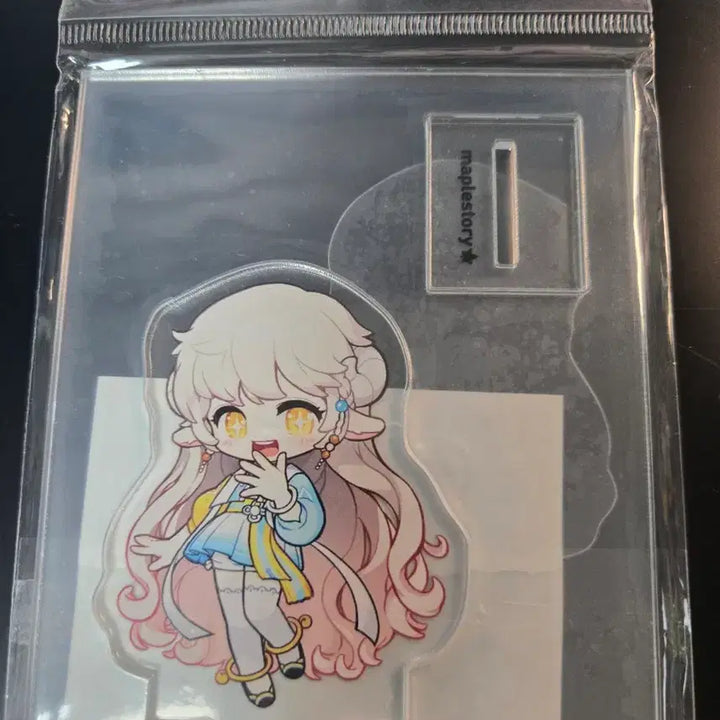 [SOLD OUT] 메이플스토리 아크릴 스탠드 라라