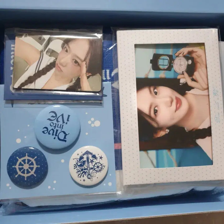 [SOLD OUT] 아이브 앨범 다이브4기키트 응원봉 ver1 포스터 아트카드 포카 팝니다