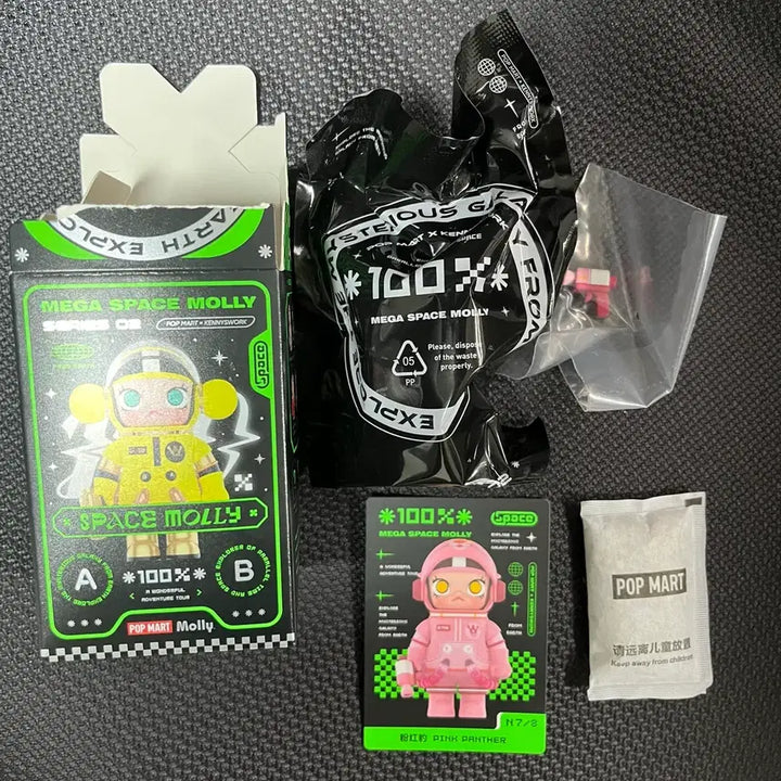 [BUNJANG] Pop Mart Space Molly Pink Panther Sealed / 팝마트 스페이스 몰리 핑크팬더 미개봉