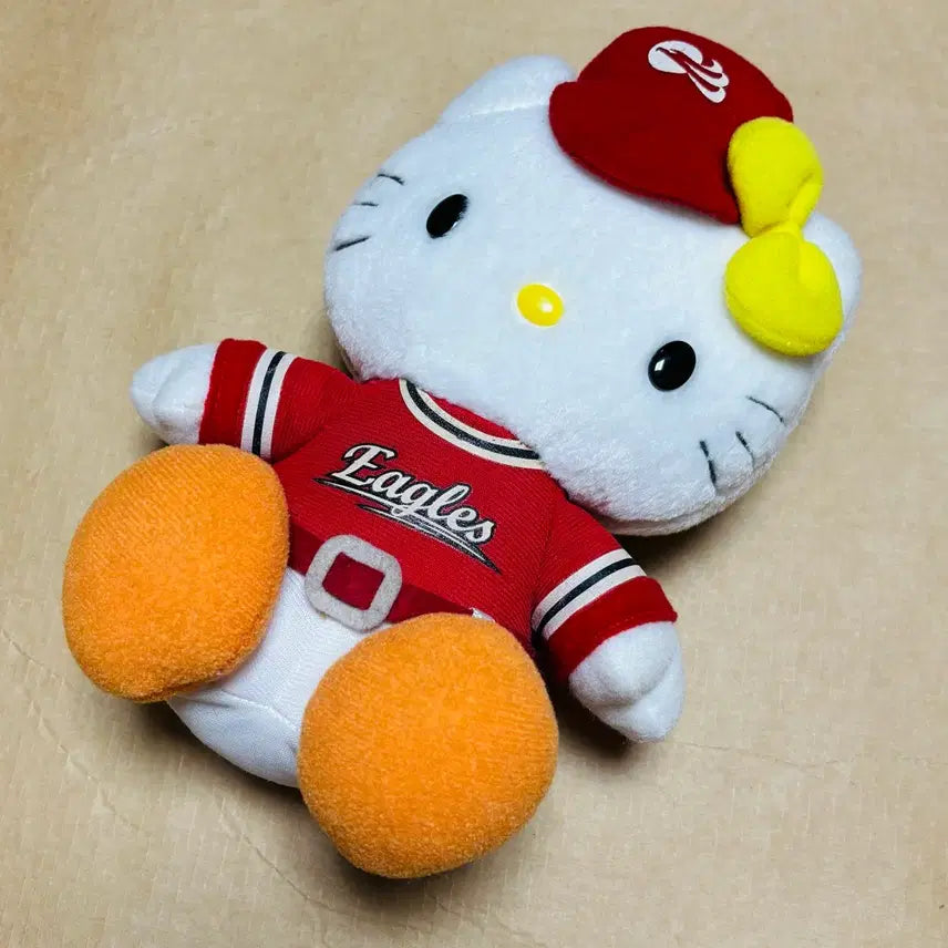 [BUNJANG] Hanhwa Eagles Baseball Kitty Doll / 한화이글즈 야구키티인형
