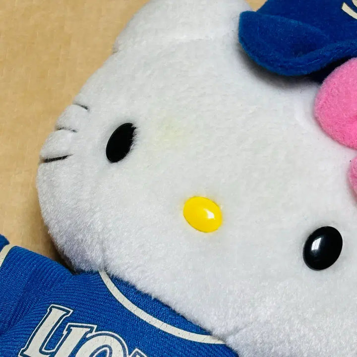 [BUNJANG] Samsung Lions Baseball Kitty Doll / 삼성라이온즈 야구키티인형