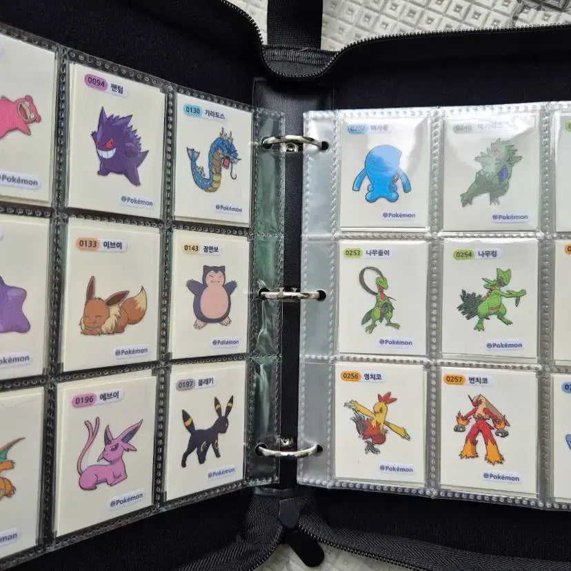 [BUNJANG] Pokemon Bread Stickers Season 1 Full Set (139 Types) / 포켓몬 띠부씰 시즌1 139종 전종 판매.
