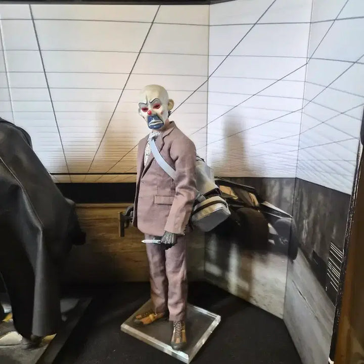 [BUNJANG] Fire Toys Bank Robber Joker 1/6 Scale Figure / 파이어사 뱅크로버 조커 피규어 1/6 스케일