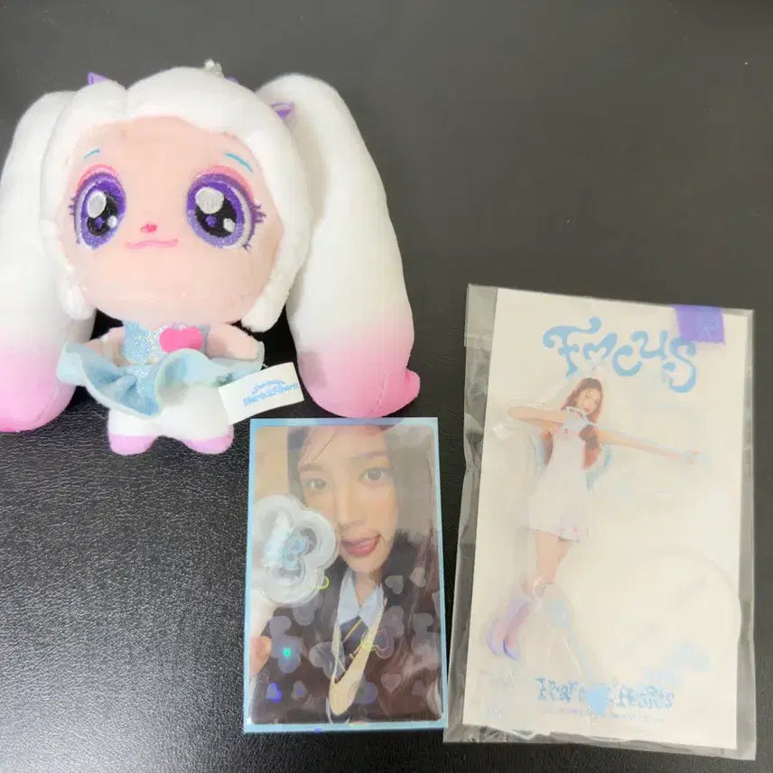 [BUNJANG] Aina Cheering Stick Photocard Focus Acrylic Keyring / 하츠투하츠 응원봉 에이나 포카 포커스 아크릴 양도 하투하 하츄핑