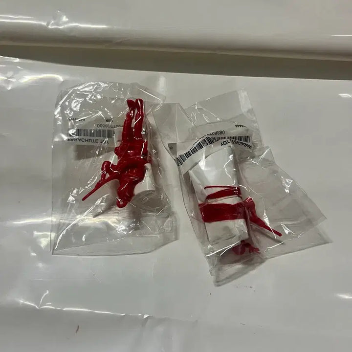 [BUNJANG] Supreme Parachute Toy FW19 / 슈프림 낙하산 토이 fw19