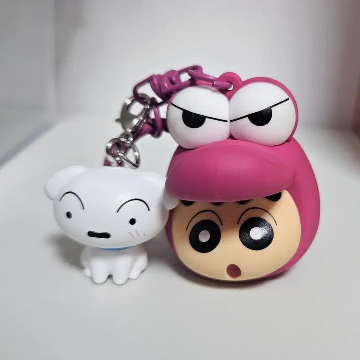 [BUNJANG] Crayon Shin-chan &amp; Shiro (White Dog) Keychain Set / 키링세트) 짱구 + 흰둥이 / 2개 일괄 팝니다