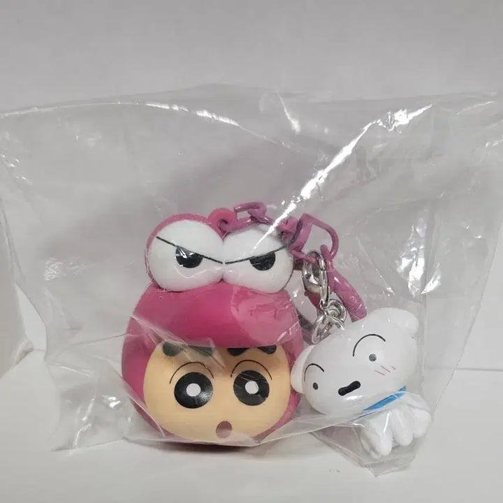 [BUNJANG] Crayon Shin-chan &amp; Shiro (White Dog) Keychain Set / 키링세트) 짱구 + 흰둥이 / 2개 일괄 팝니다
