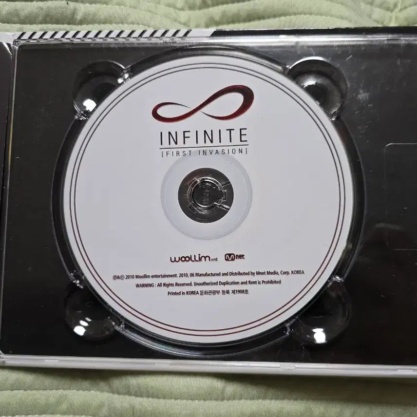 [BUNJANG] INFINITE First Invasion Mini Album Autographed / 인피니트 first invasion 미니1집 앨범 친필싸인 다시돌아와