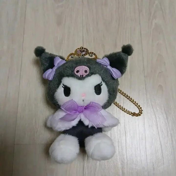 [BUNJANG] Sanrio Kuromi Tiara Mascot Keychain / 산리오 설레는 티아라 마스코트 보라 왕관 쿠로미 인형 키링
