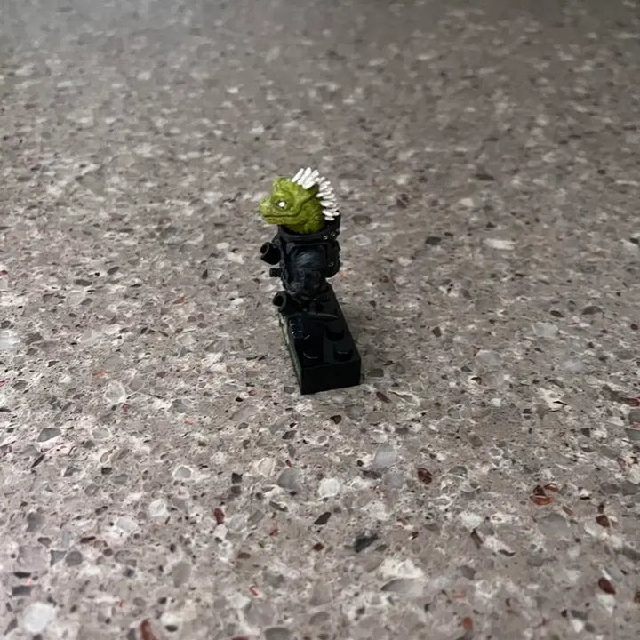 [BUNJANG] Dorohedoro Kaiman Custom Lego / 도로헤도로 카이만 커스텀 레고